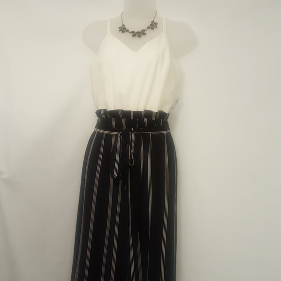 Women's Jump Suit white and black & White stripe - Picture 4 of 8